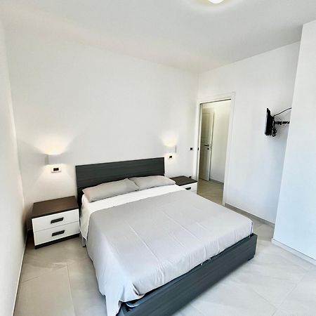 Sun Beach Apartment - New ซัน เบเนเดตโต เดล ตรอนโต ภายนอก รูปภาพ