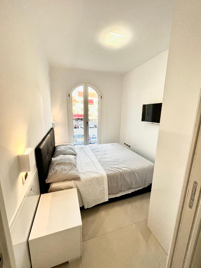 Sun Beach Apartment - New ซัน เบเนเดตโต เดล ตรอนโต ภายนอก รูปภาพ